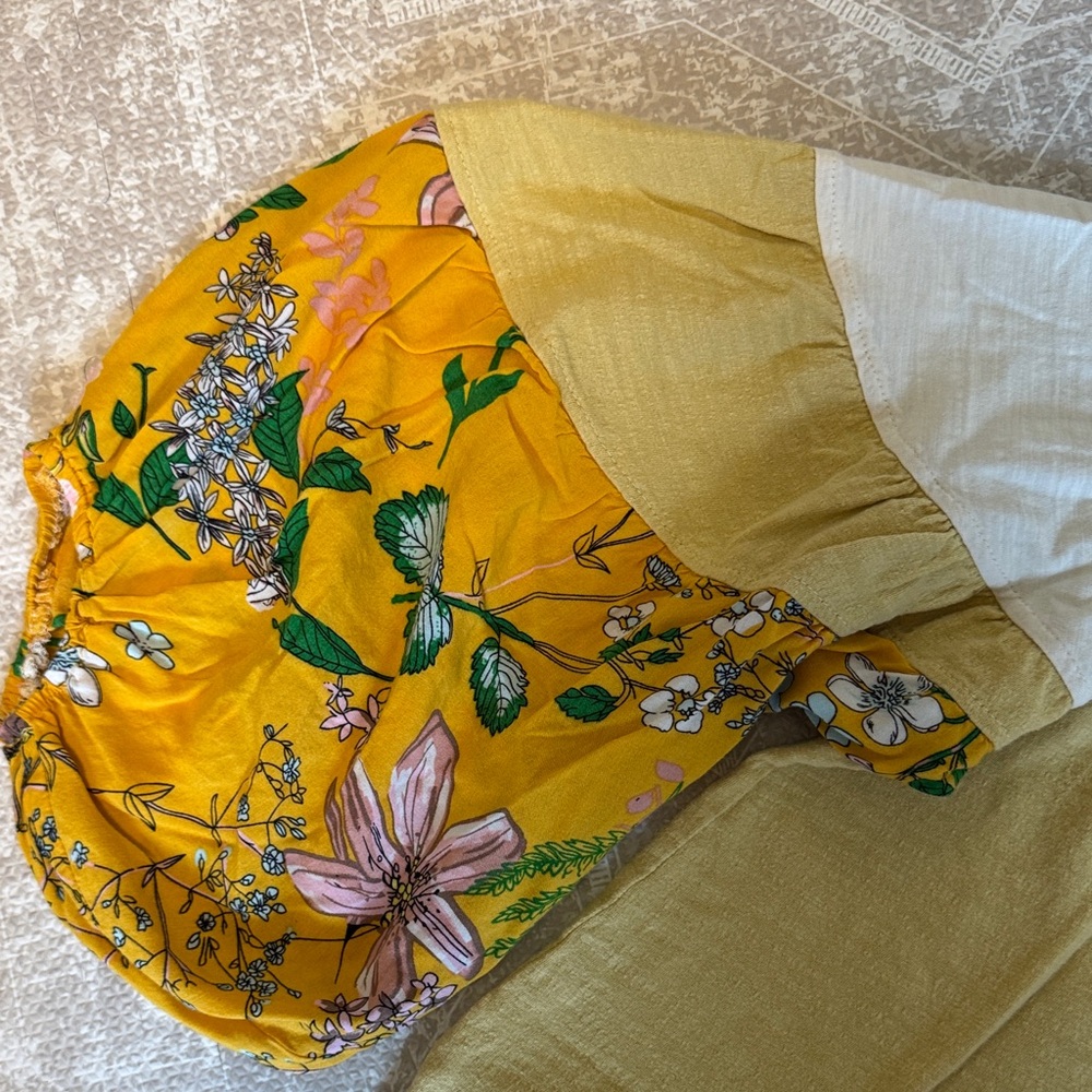 Umgee Yellow & White Puff-Sleeve Floral Mix Top - Picture 3 of 13